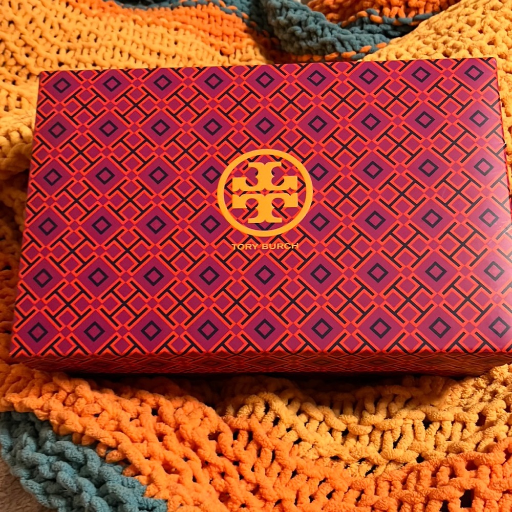 Tory Burch Black Sandal Gold Accessories